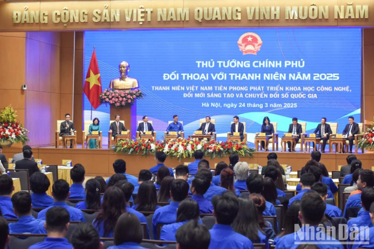 Quang cảnh buổi đối thoại của Thủ tướng Chính phủ với thanh niên năm 2025.