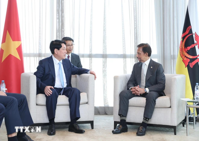 Chủ tịch nước Lương Cường gặp Quốc vương Brunei Hassanal Bolkiah.