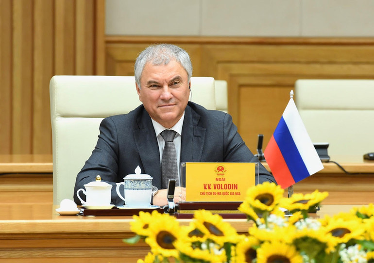 Chủ tịch Duma Quốc gia Quốc hội Liên bang Nga V.V. Volodin phát biểu tại buổi hội kiến.