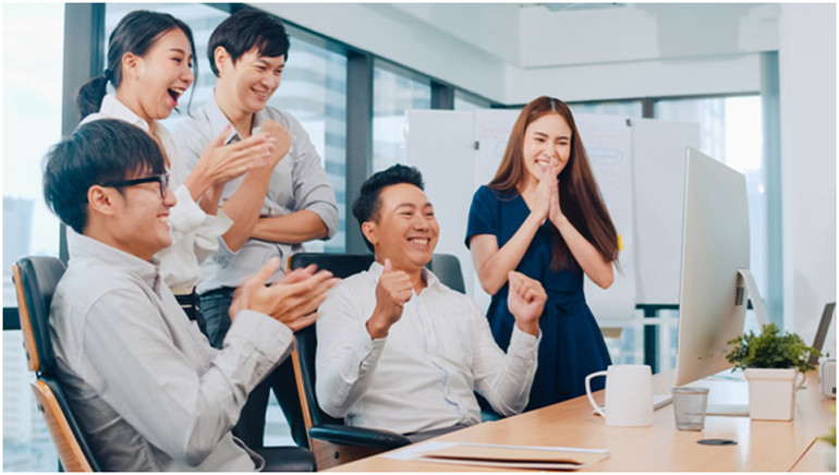 Chuyển đổi số là cánh cửa dẫn đến sự phát triển bền vững cho các doanh nghiệp SME.