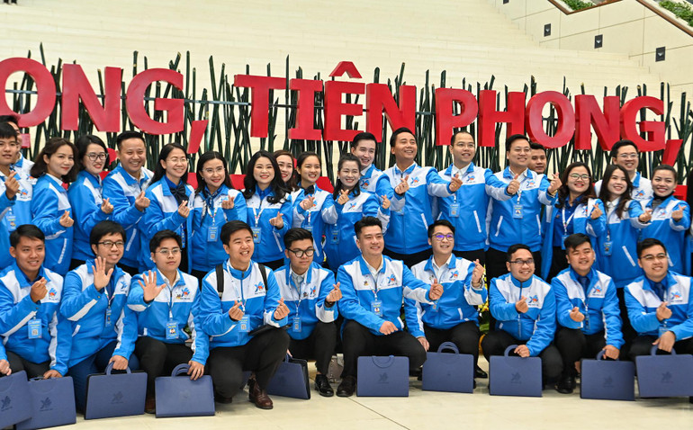 Đoàn đại biểu thanh niên Thủ đô dự đại hội.