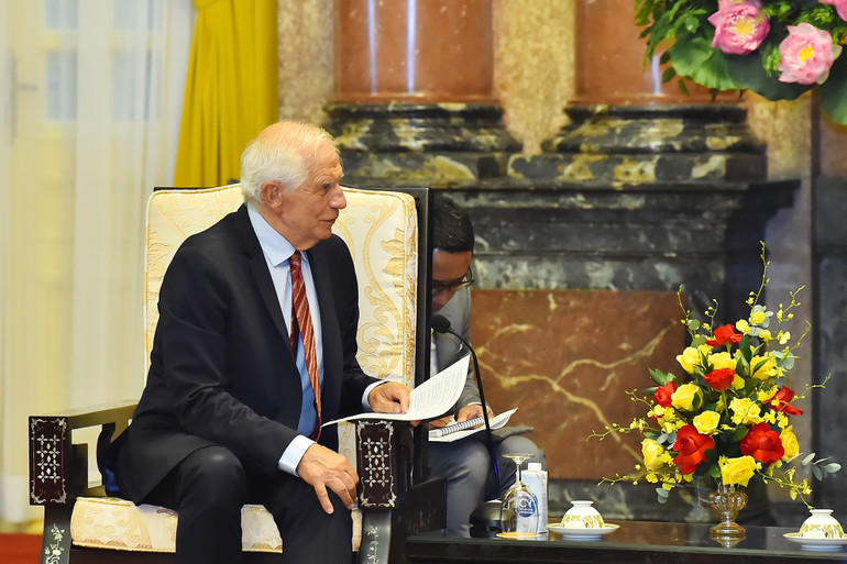 Phó Chủ tịch Uỷ ban Châu Âu Josep Borell Fontelles phát biểu đáp từ Chủ tịch nước Tô Lâm tại buổi tiếp.