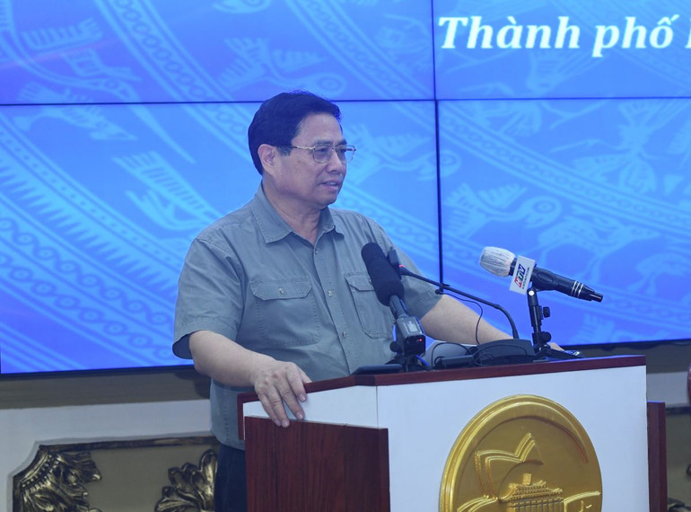 Thủ tướng Phạm Minh Chính phát biểu ý kiến kết luận Hội nghị. Thủ tướng Phạm Minh Chính phát biểu ý kiến kết luận Hội nghị.