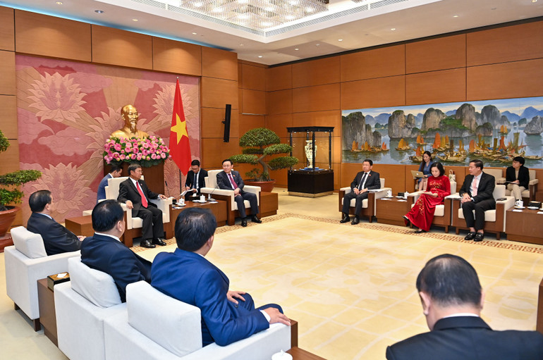 Quang cảnh buổi tiếp tại Nhà Quốc hội. Quang cảnh buổi tiếp tại Nhà Quốc hội.