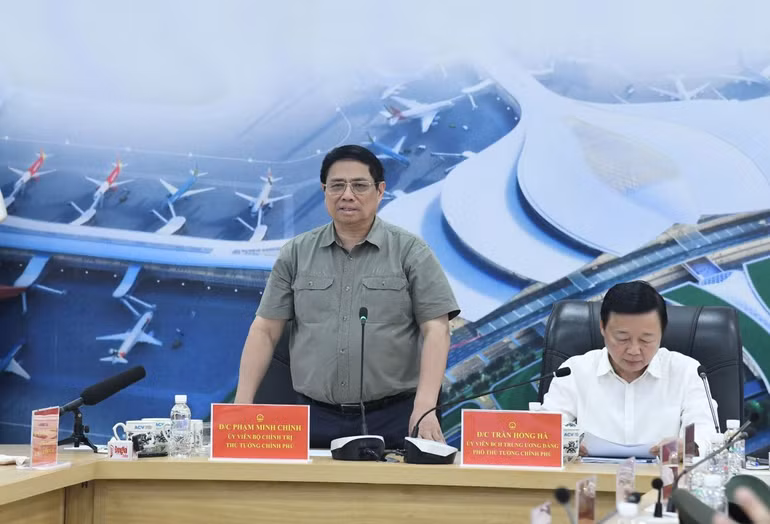 Thủ tướng Phạm Minh Chính phát biểu ý kiến kết luận cuộc họp. Thủ tướng Phạm Minh Chính phát biểu ý kiến kết luận cuộc họp.