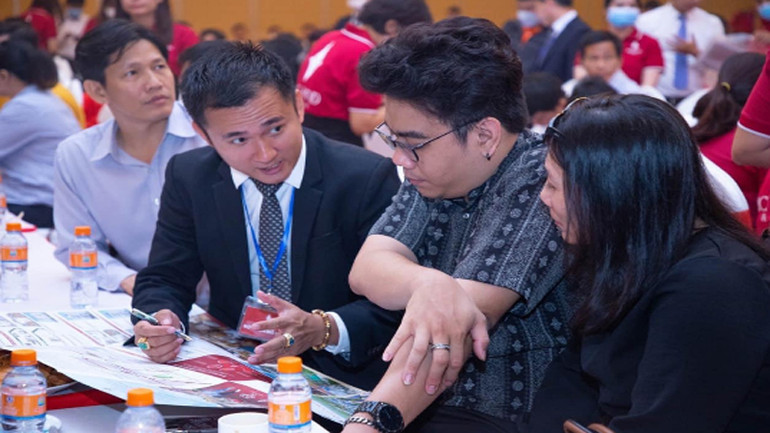 Cơ hội vàng để sở hữu bất động sản với loạt ưu đãi “khủng” đến từ các chủ đầu tư Cơ hội vàng để sở hữu bất động sản với loạt ưu đãi “khủng” đến từ các chủ đầu tư