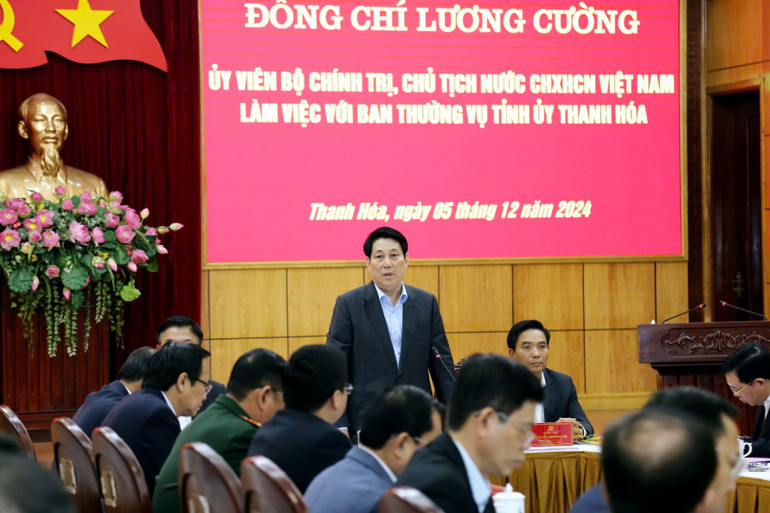 Chủ tịch nước Lương Cường phát biểu tại buổi làm việc. Chủ tịch nước Lương Cường phát biểu tại buổi làm việc.