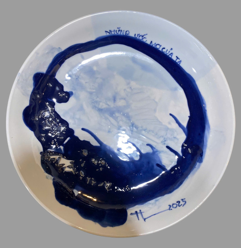 Tác phẩm của họa sĩ Nguyễn Quang Thiều. Tác phẩm của họa sĩ Nguyễn Quang Thiều.