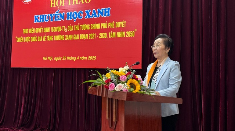 Chủ tịch Hội Khuyến học Việt Nam, Giáo sư, Tiến sĩ Nguyễn Thị Doan phát biểu khai mạc.