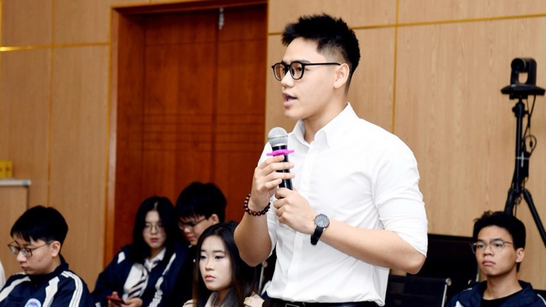 Sinh viên Đại học Kinh tế quốc dân bày tỏ sự yêu thích đối với các môn Lý luận chính trị.