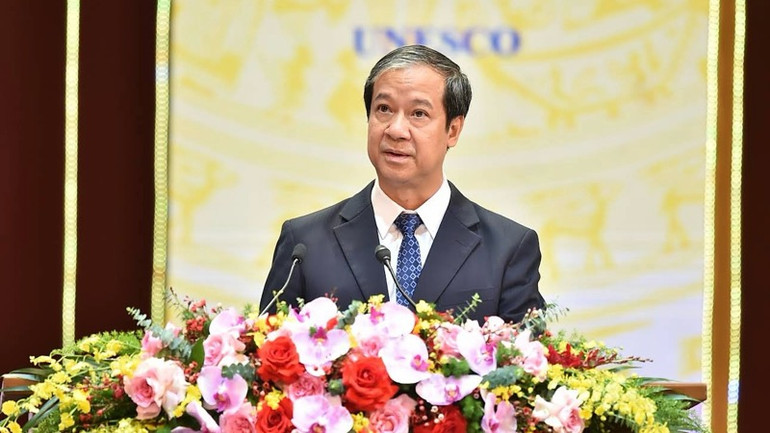 Bộ trưởng Giáo dục và Đào tạo Nguyễn Kim Sơn phát biểu.