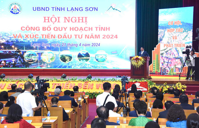 Quang cảnh hội nghị.
