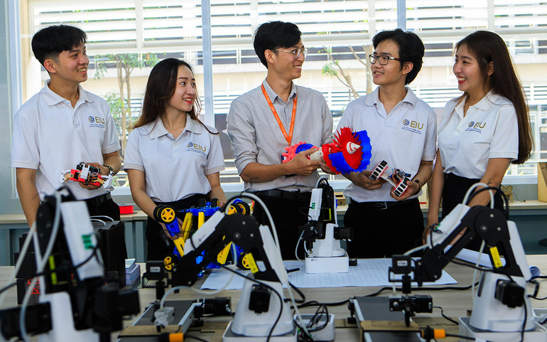 Phòng thực hành tại EIU.