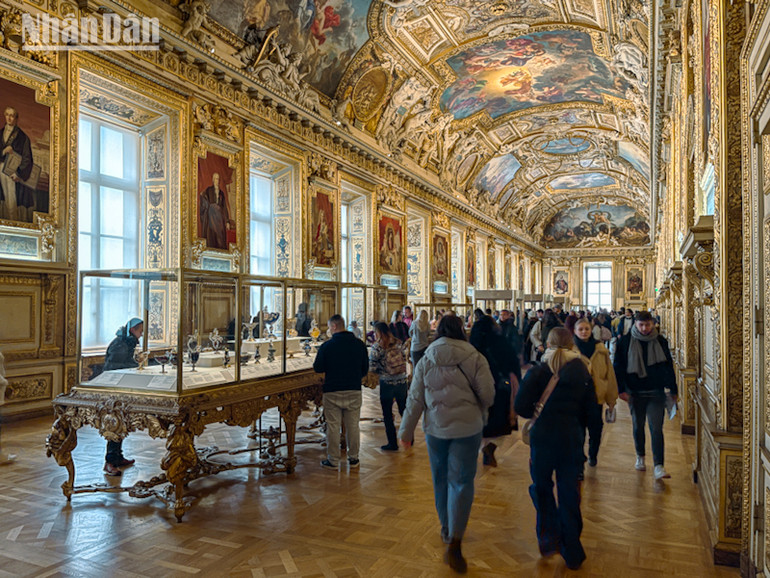 Với kho tàng cổ vật phong phú, bảo tàng và các phòng trưng bày luôn là tâm điểm thu hút sự tò mò của du khách và cả tội phạm. (Ảnh: MINH DUY)