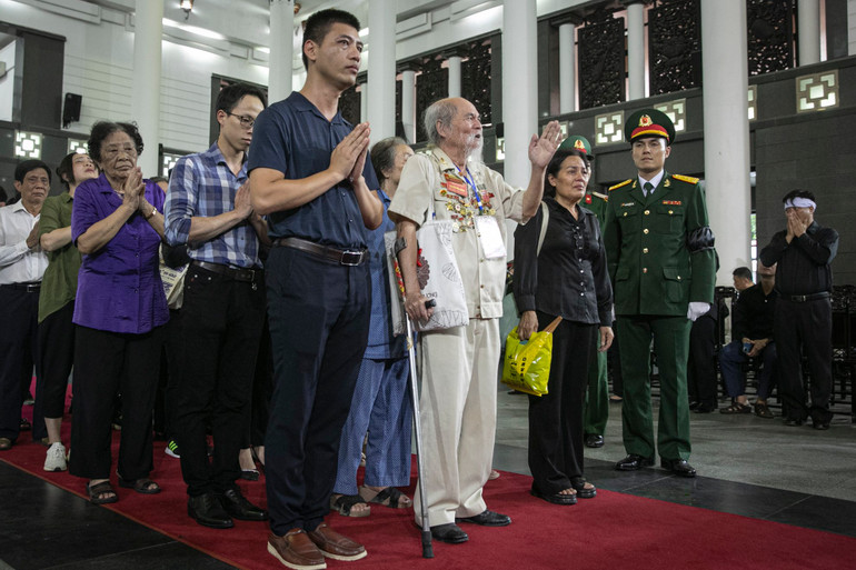 Toàn cảnh Lễ viếng Tổng Bí thư Nguyễn Phú Trọng: Trang nghiêm và xúc động ảnh 362