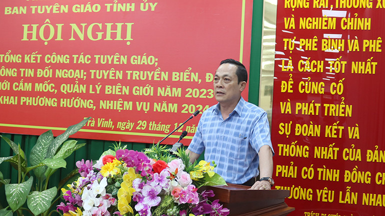 Phó Bí thư Tỉnh ủy Trà Vinh Lâm Minh Đằng phát biểu chỉ đạo hội nghị.