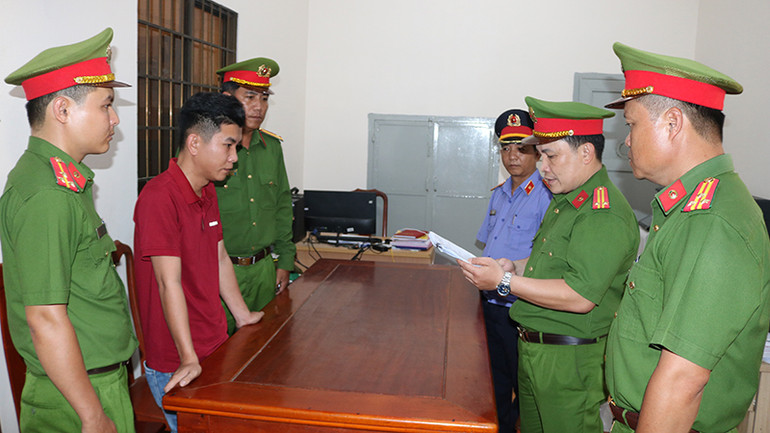 Công an tỉnh Trà Vinh khởi tố vụ án, khởi tố bị can với đối tượng Nhan Hải Duy. Công an tỉnh Trà Vinh khởi tố vụ án, khởi tố bị can với đối tượng Nhan Hải Duy.