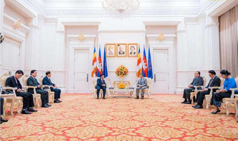 Buổi chào xã giao diễn ra tại Cung Hòa Bình ở Thủ đô Phnom Penh (Ảnh: Fresh News)