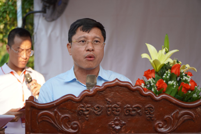 Tổng giám đốc Metfone Cao Mạnh Đức phát biểu ý kiến (Ảnh: Nguyễn Hiệp) Tổng giám đốc Metfone Cao Mạnh Đức phát biểu ý kiến (Ảnh: Nguyễn Hiệp)