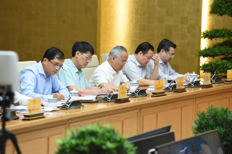 Đại diện lãnh đạo các bộ, ban ngành tham dự hội nghị.