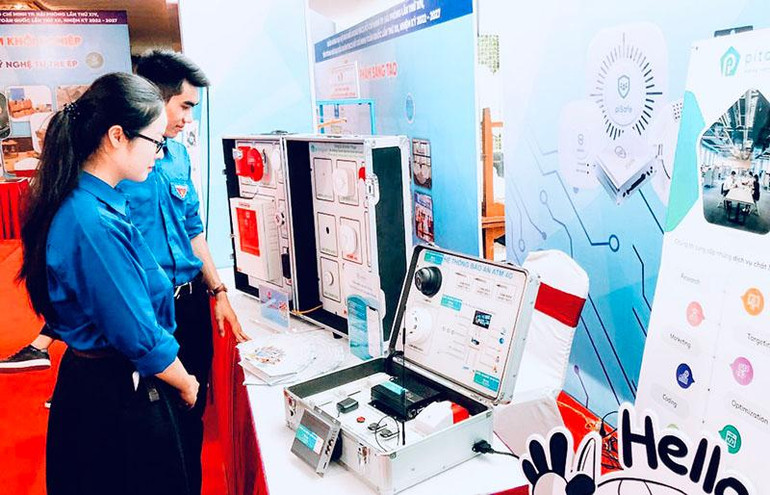 Triển lãm ảnh số kết hợp trưng bày các sản phẩm khởi nghiệp, đổi mới sáng tạo của tuổi trẻ Hải Phòng.