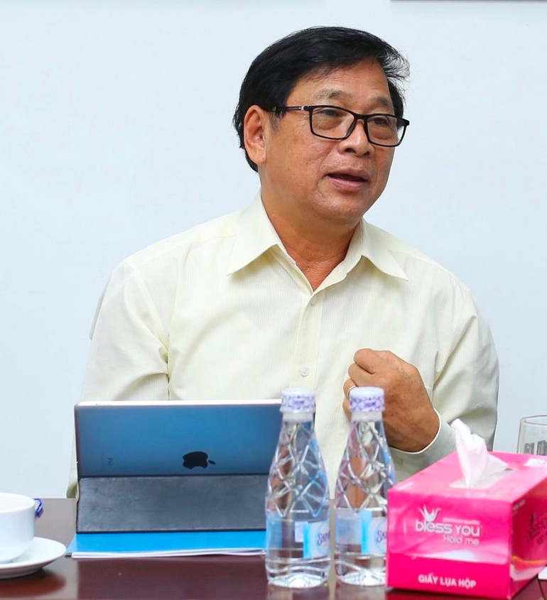 Với Giám đốc Đường sách Thành phố Hồ Chí Minh Lê Hoàng, ngày 30/4 là thời khắc quan trọng của hòa bình, tự do.