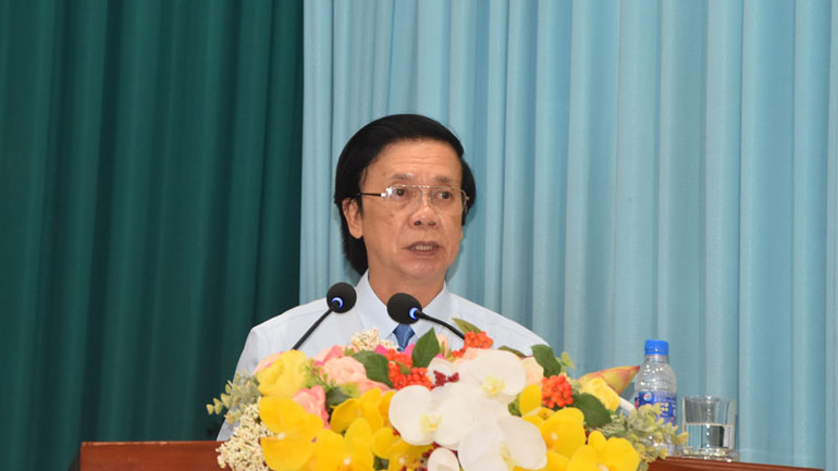 Đồng chí Nguyễn Văn Danh phát biểu tại hội nghị.