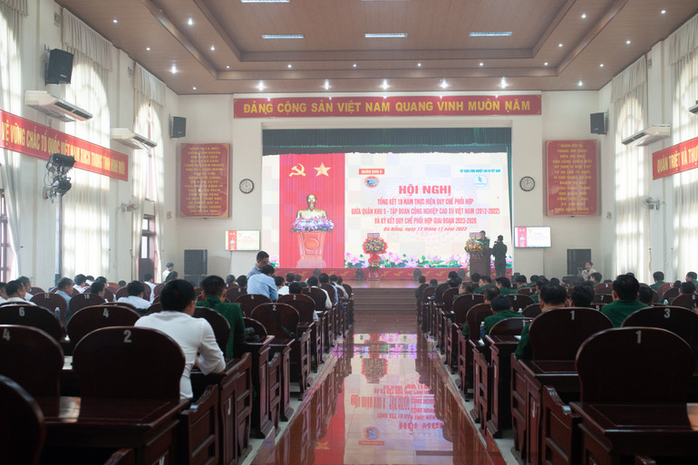 Quang cảnh Hội nghị tổng kết 10 năm thực hiện quy chế phối hợp giai đoạn 2012-2022 và ký kết quy chế phối hợp giai đoạn 2023-2028. Quang cảnh Hội nghị tổng kết 10 năm thực hiện quy chế phối hợp giai đoạn 2012-2022 và ký kết quy chế phối hợp giai đoạn 2023-2028.