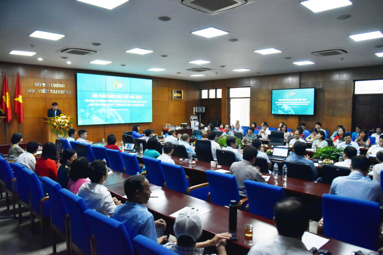 Toàn cảnh hội thảo.