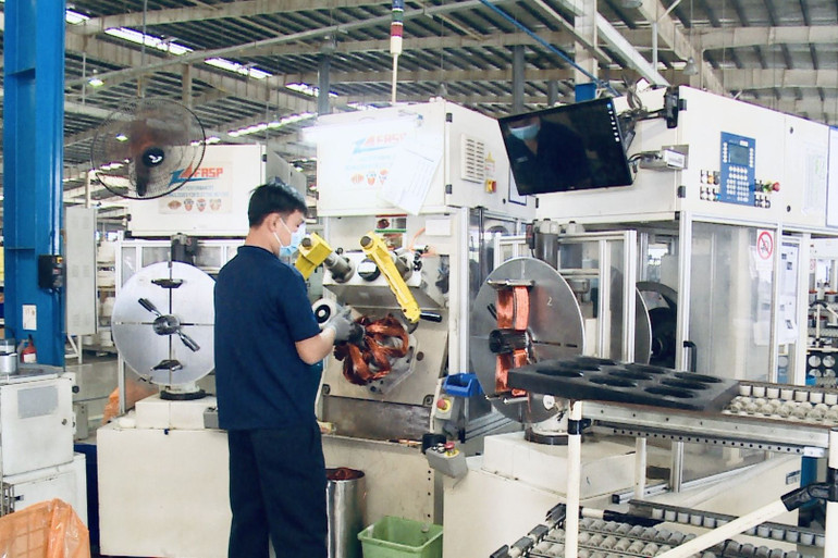 Sản xuất động cơ điện tại doanh nghiệp có vốn đầu tư Italia ở Khu công nghiệp - đô thị và dịch vụ Mỹ Phước 3.