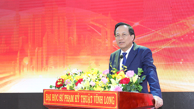 Bộ trưởng Lao động-Thương binh và Xã hội Đào Ngọc Dung phát biểu chỉ đạo tại buổi lễ.