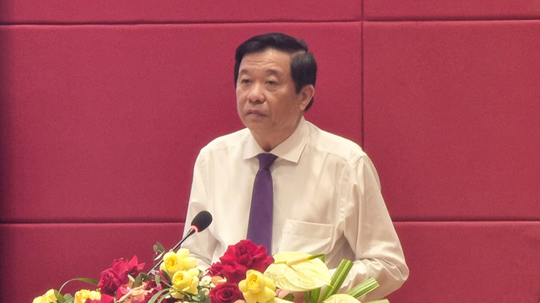 Bí thư Tỉnh uỷ Vĩnh Long Bùi Văn Nghiêm phát biểu tại buổi lễ.