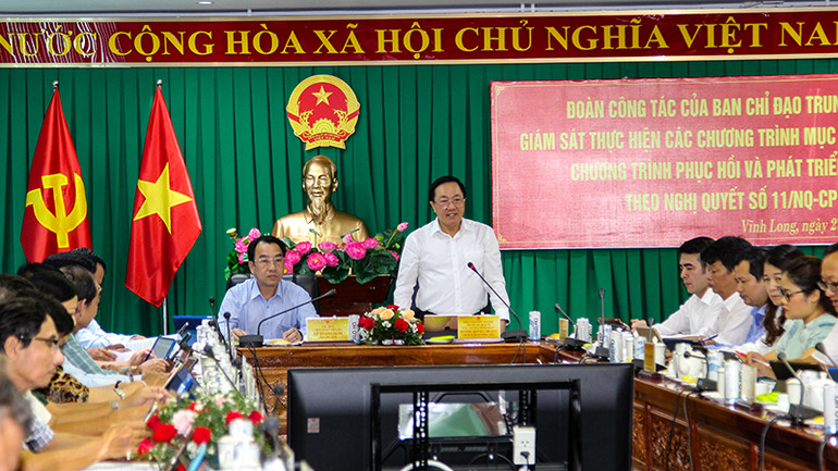 Tổng Giám đốc Ngân hàng chính sách xã hội Việt Nam Dương Quyết Thắng phát biểu tại buổi làm việc.