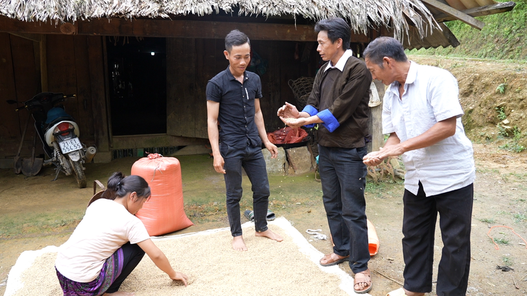 "Nhóm tự quản" sâu sát với từng vấn đề của mỗi gia đình trong thôn, bản.