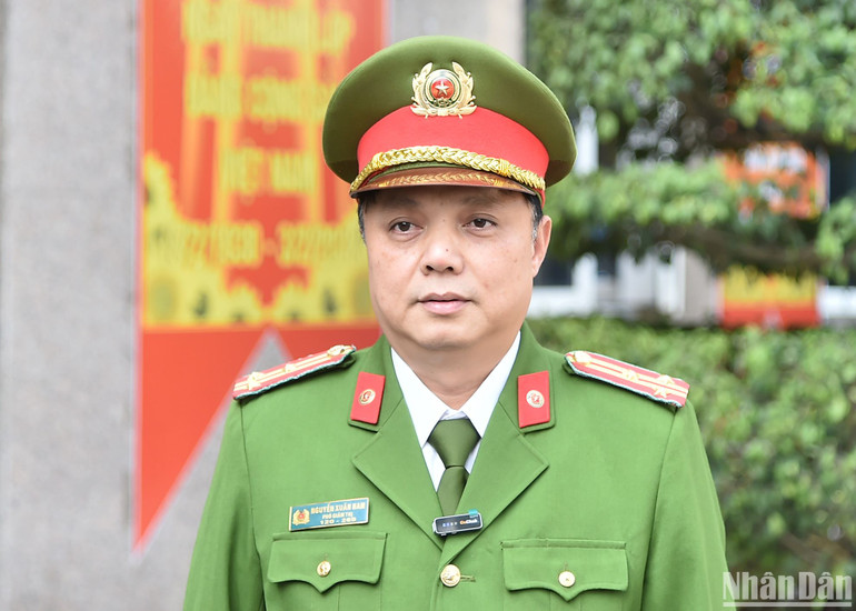 Thượng tá Nguyễn Xuân Nam, Phó Giám thị Trại tạm giam số 2 Công an thành phố Hà Nội. (Ảnh: Thủy Nguyên) Thượng tá Nguyễn Xuân Nam, Phó Giám thị Trại tạm giam số 2 Công an thành phố Hà Nội. (Ảnh: Thủy Nguyên)