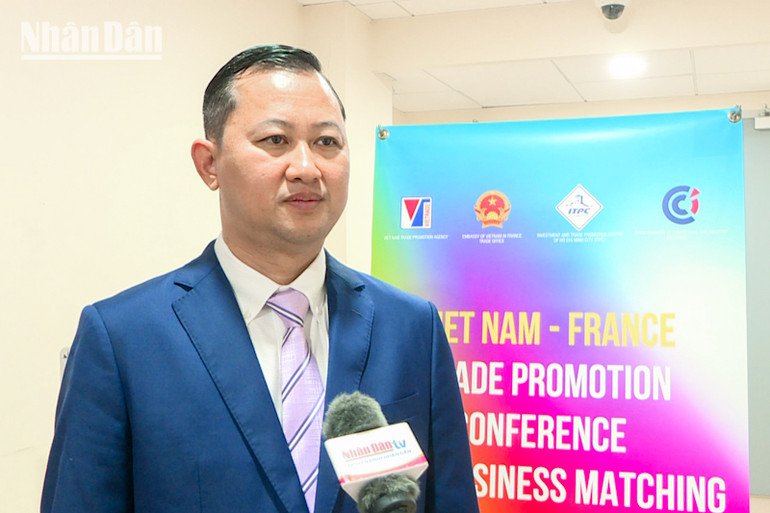 Ông Trần Phú Lữ, Giám đốc Trung tâm xúc tiến thương mại và đầu tư Thành phố Hồ Chí Minh, nhận định Hội chợ SIAL 2024 và các hoạt động xúc tiến thương mại là một cơ hội. (Ảnh: MINH DUY) Ông Trần Phú Lữ, Giám đốc Trung tâm xúc tiến thương mại và đầu tư Thành phố Hồ Chí Minh, nhận định Hội chợ SIAL 2024 và các hoạt động xúc tiến thương mại là một cơ hội. (Ảnh: MINH DUY)