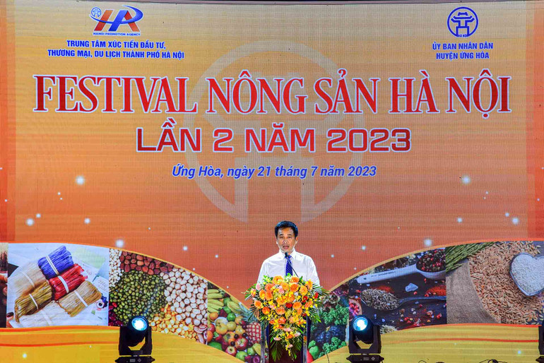 Ông Nguyễn Ánh Dương, Giám đốc Trung tâm Xúc tiến Đầu tư, Thương mại, Du lịch thành phố Hà Nội phát biểu khai mạc.