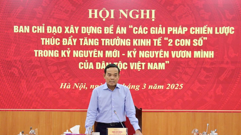 Đồng chí Trần Lưu Quang phát biểu chỉ đạo tại hội nghị. Đồng chí Trần Lưu Quang phát biểu chỉ đạo tại hội nghị.