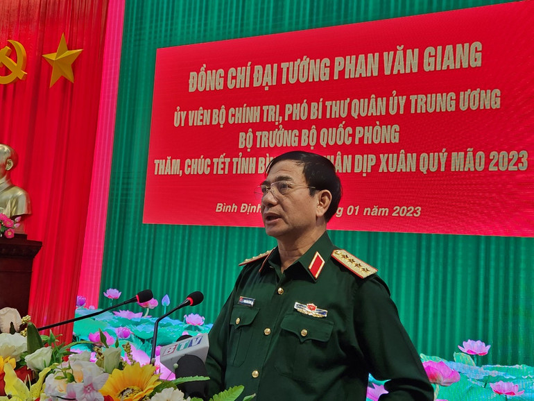 Đoàn công tác Trung ương do Đại tướng Phan Văn Giang thăm, chúc Tết tại Bình Định.