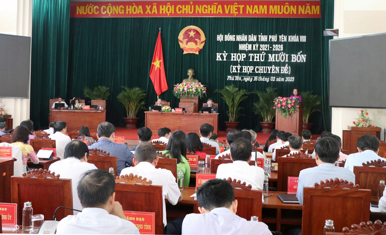 Quang cảnh kỳ họp.