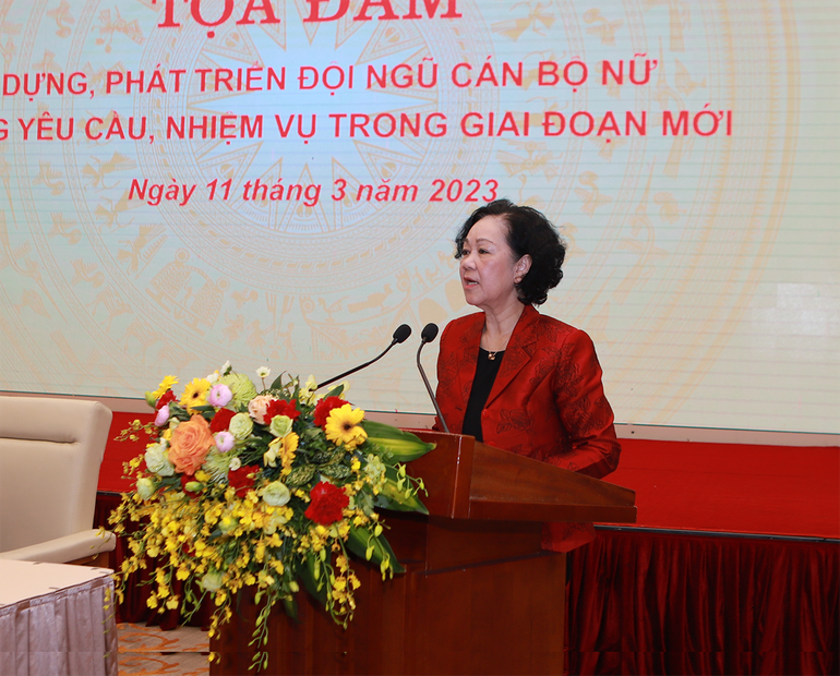 Đồng chí Trương Thị Mai, Thường trực Ban Bí thư phát biểu tại tọa đàm.