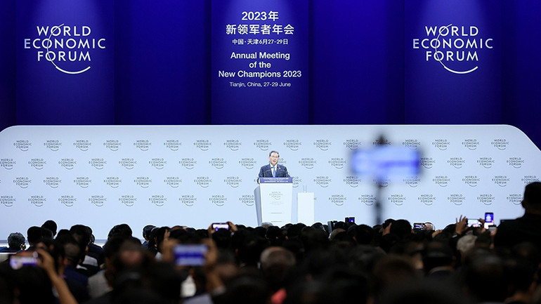 Thủ tướng Quốc vụ viện Trung Quốc Lý Cường phát biểu tại phiên khai mạc