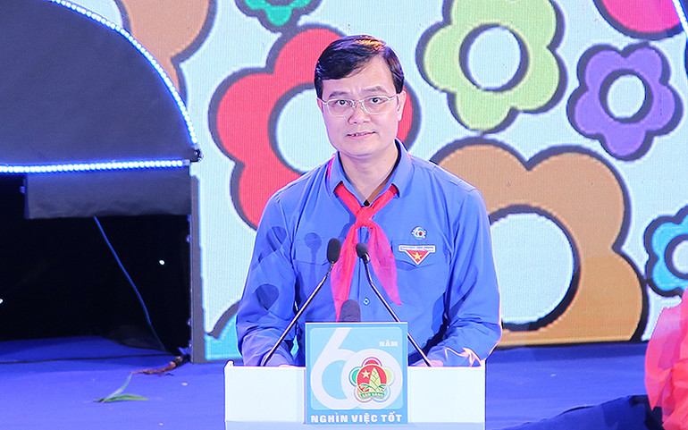 Bí thư Thứ nhất Trung ương Đoàn Bùi Quang Huy chia sẻ những con số ấn tượng về đợt thi đua cao điểm kỷ niệm 60 năm phong trào “Nghìn việc tốt”. Bí thư Thứ nhất Trung ương Đoàn Bùi Quang Huy chia sẻ những con số ấn tượng về đợt thi đua cao điểm kỷ niệm 60 năm phong trào “Nghìn việc tốt”.