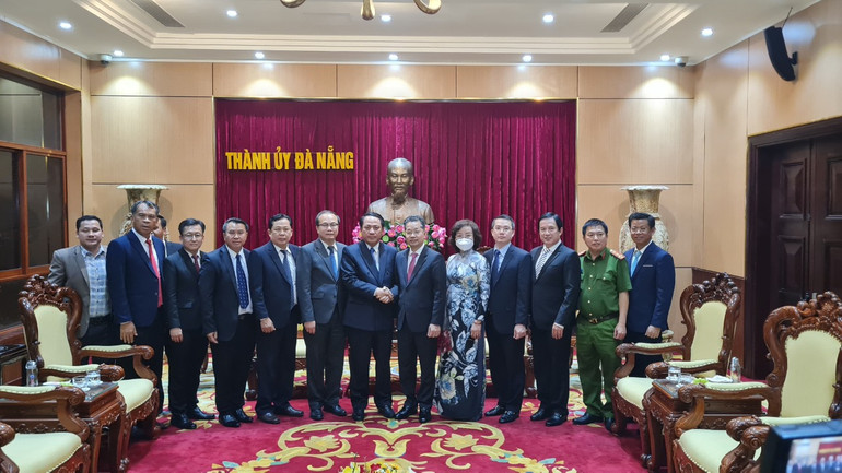 Đà Nẵng tiếp tục quan tâm một cách hiệu quả nhất, góp phần tô thắm thêm tình hữu nghị đặc biệt Việt Nam-Lào.