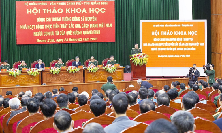 Quang cảnh Hội thảo về Trung tướng Đồng Sỹ Nguyên. Quang cảnh Hội thảo về Trung tướng Đồng Sỹ Nguyên.