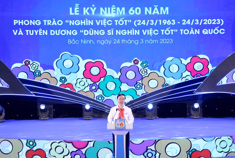 Đồng chí Võ Văn Thưởng phát biểu ý kiến tại buổi lễ. Đồng chí Võ Văn Thưởng phát biểu ý kiến tại buổi lễ.