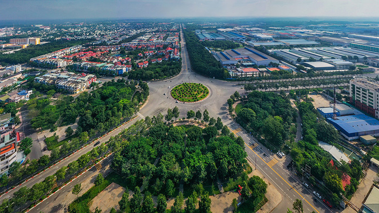 Một góc Khu công nghiệp-đô thị-dịch vụ Mỹ Phước do Tổng Công ty Becamex IDC đầu tư phát triển tại Bình Dương. Một góc Khu công nghiệp-đô thị-dịch vụ Mỹ Phước do Tổng Công ty Becamex IDC đầu tư phát triển tại Bình Dương.