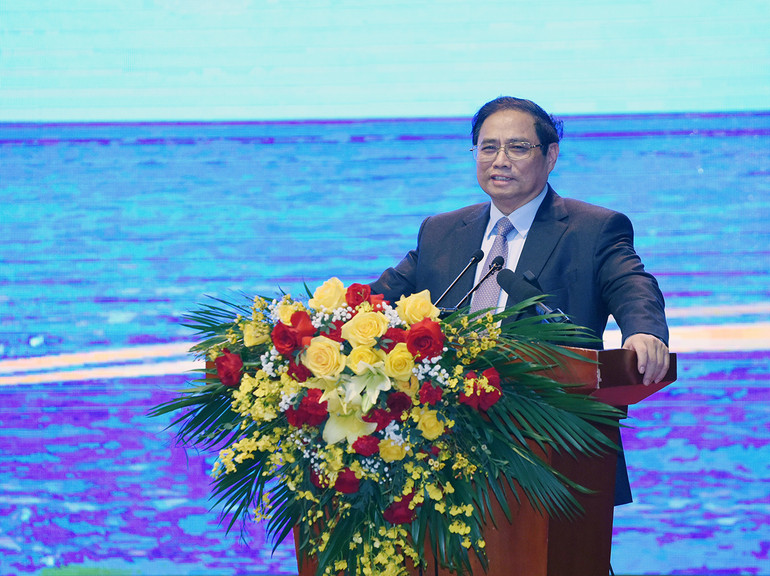 Thủ tướng Phạm Minh Chính nhiệt liệt biểu dương, chúc mừng và ghi nhận những thành tích, đóng góp của Tập đoàn Dầu khí năm 2022 đối với những thành tựu, kết quả chung của cả nước.