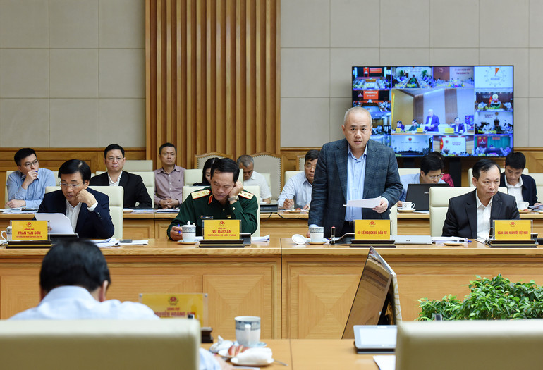 Đại diện lãnh đạo Bộ Kế hoạch và Đầu tư phát biểu.