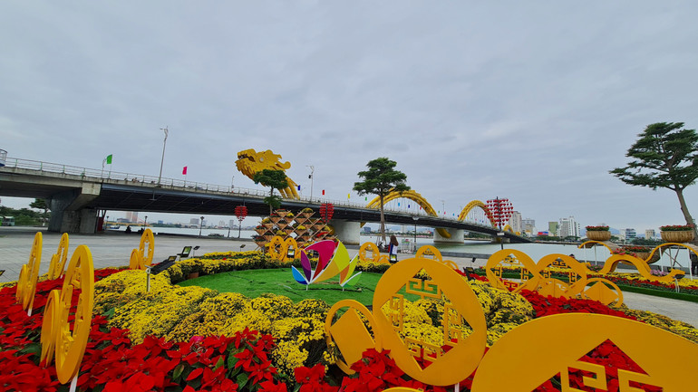 Hiện hình ảnh này đã bị gỡ bỏ và thay thế bằng tiểu cảnh mới - ảnh chụp sáng nay 19/1.